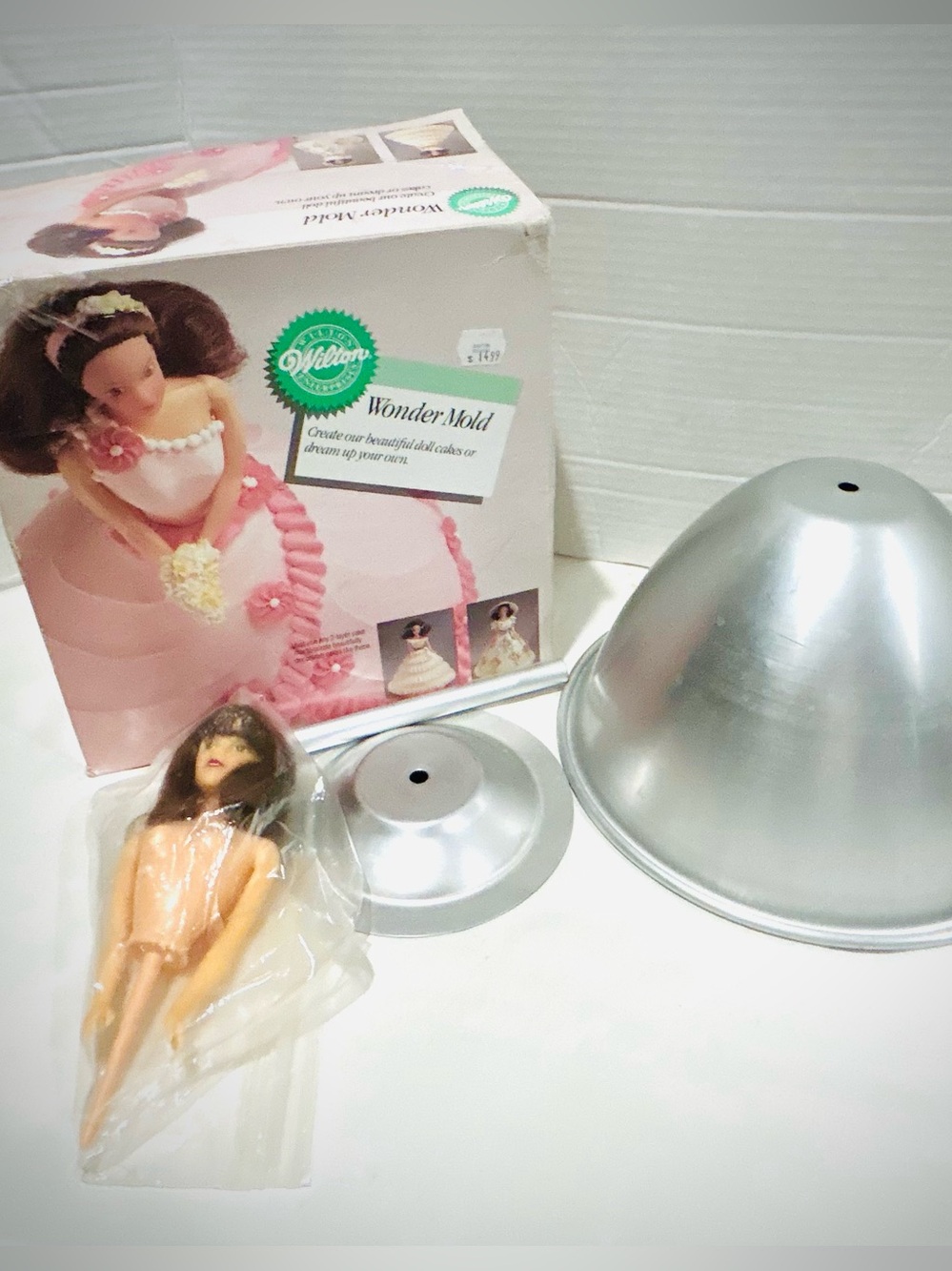 Deadstock Vintage 80s Retro Wilton Barbie Doll Cake Pan Mold Baking Kit